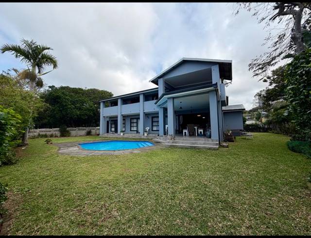 8 BEDROOM HOUSE FOR SALE IN UMHLANGA CENTRAL